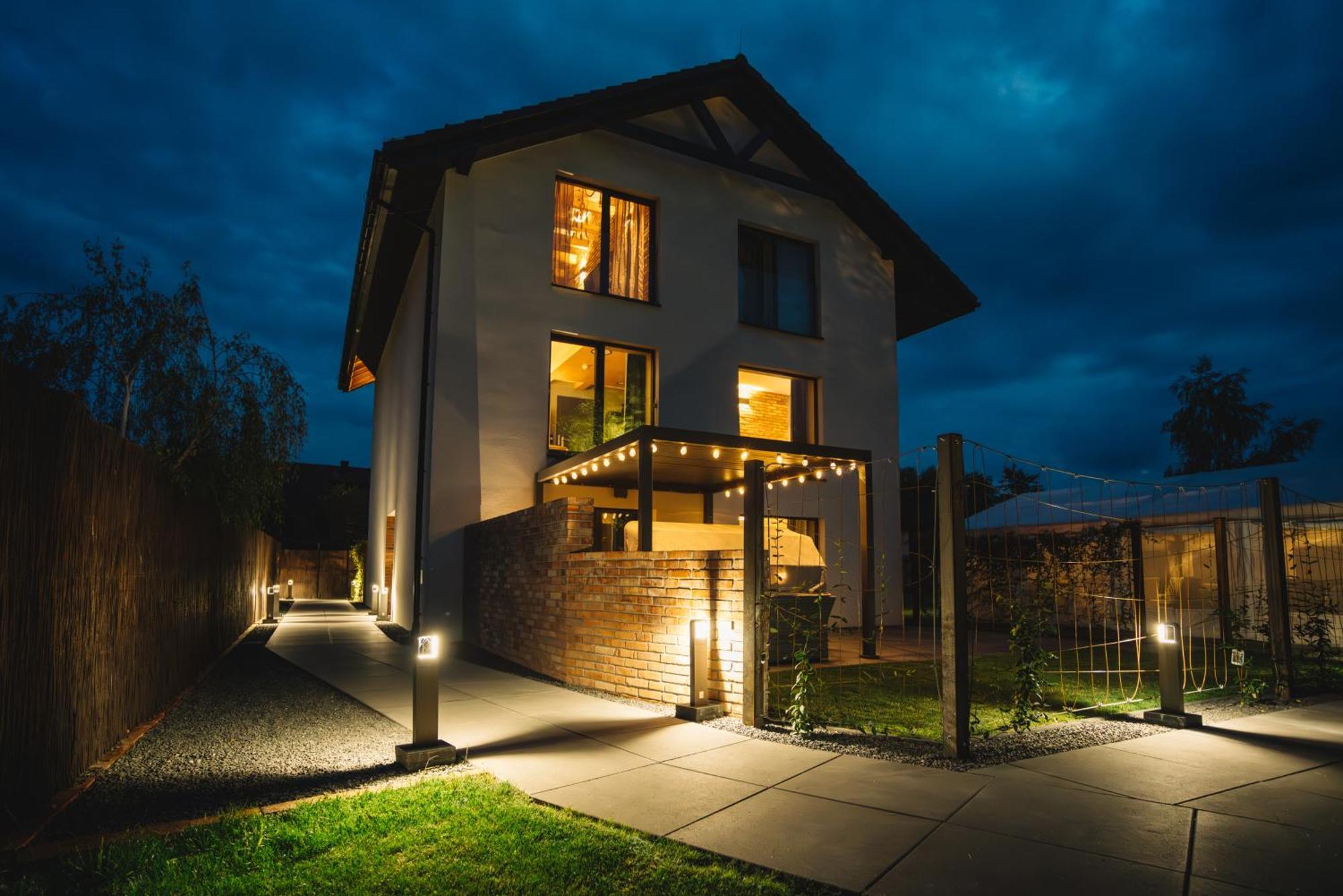 H&G Boutique Apartments Auschwitz Buitenkant foto